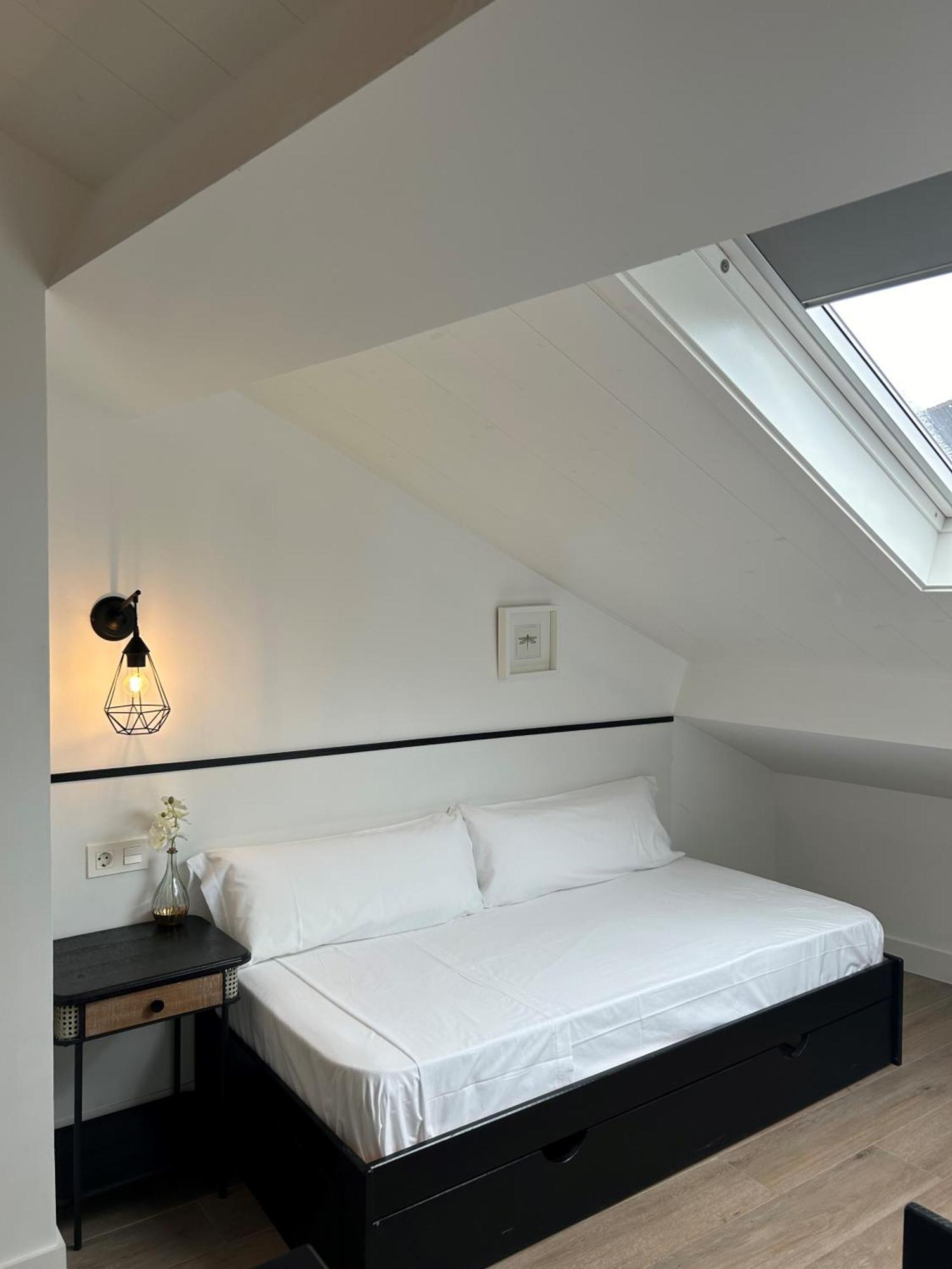 Santa Catalina Suites Gijon Bagian luar foto